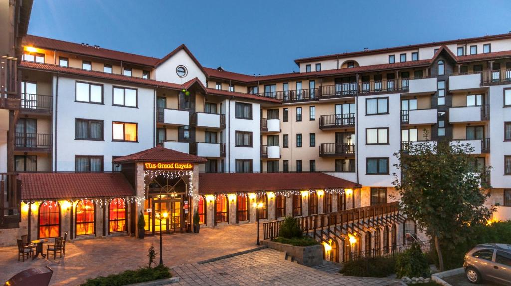 GRAND ROYALE 4*- BANSKO
